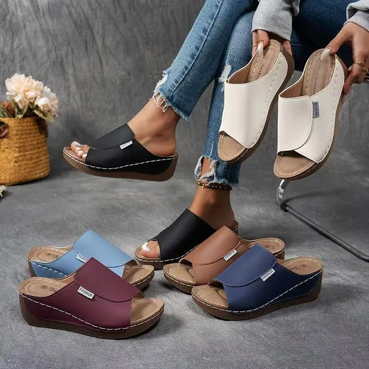 VitaFeet | Handgefertigte orthopädische Sandalen Saara
